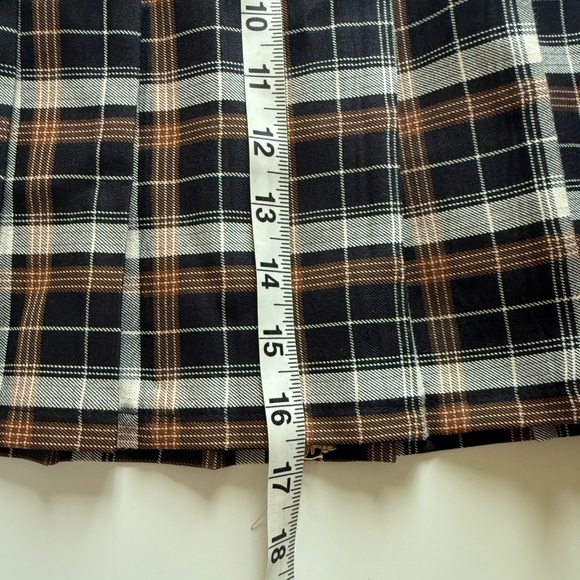 Urban Outfitters Plaid Pleated Mini Skirt Fall Halloween Black Orange Academia M - Picture 11 of 13